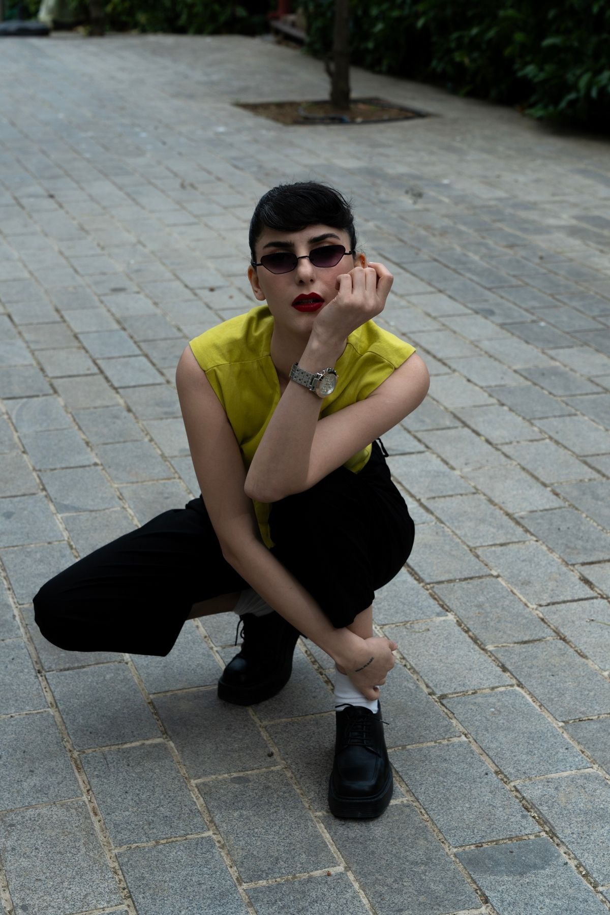 Geometrik Metal Çerçeve Siyah Kadın Güneş Gözlüğü