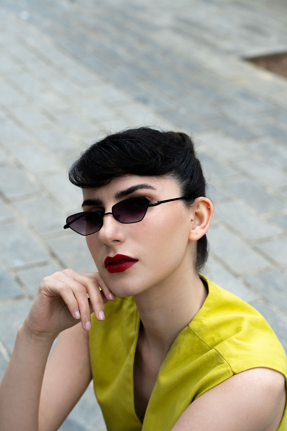 Geometrik Metal Çerçeve Siyah Kadın Güneş Gözlüğü