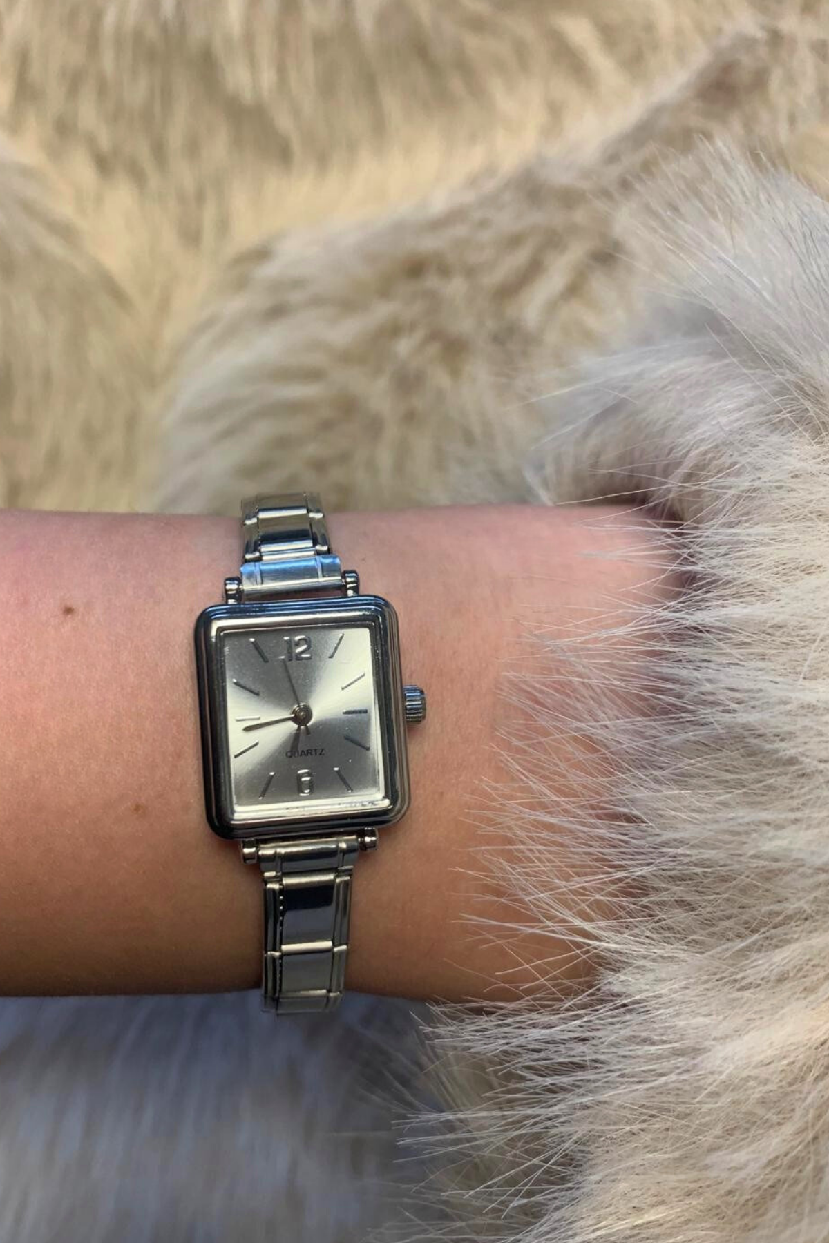 Kişiselleştirilebilir Metal Nomination Kordon Gümüş Kadın Kol Saati