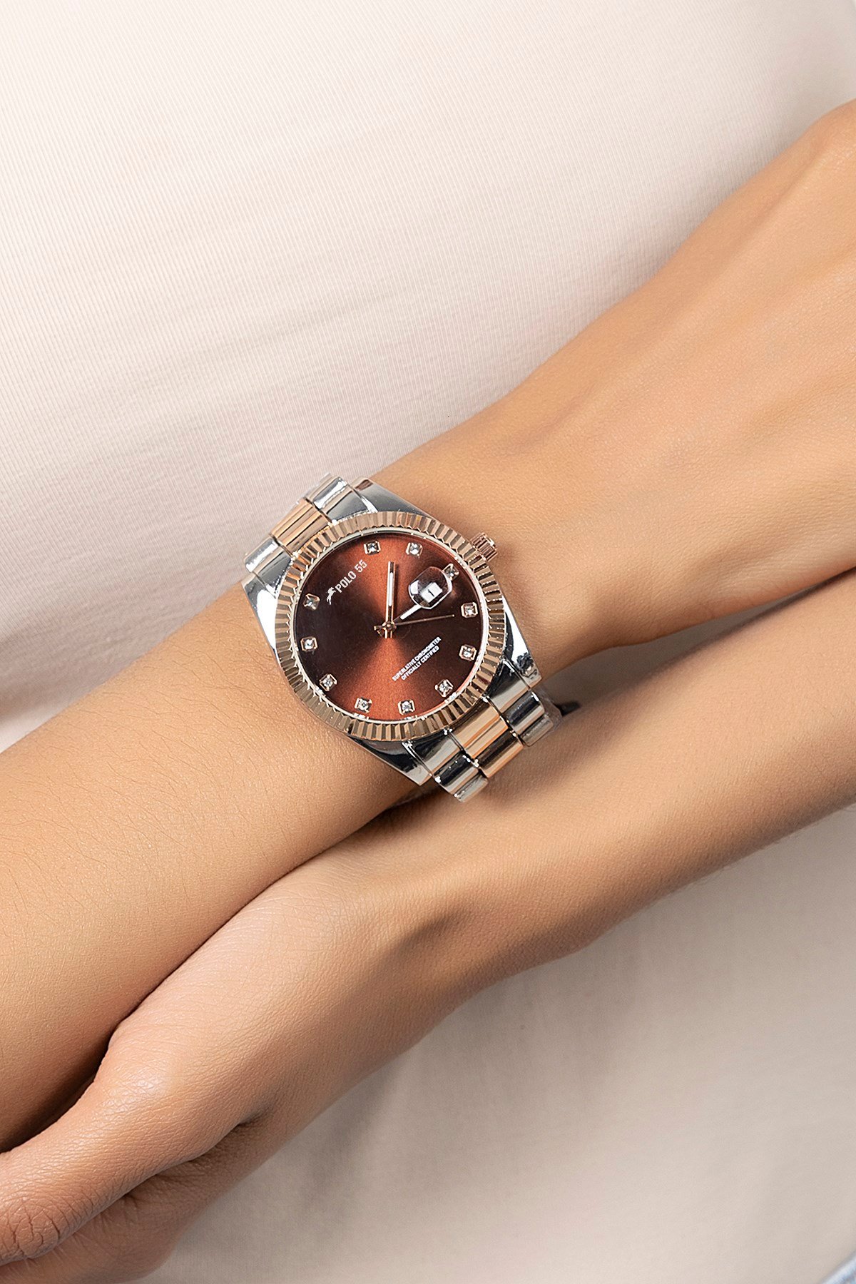 POLO55 Zirkon Taşlı Takvim Göstergeli Unisex Metal Kordon Kol Saati PLUM003R007