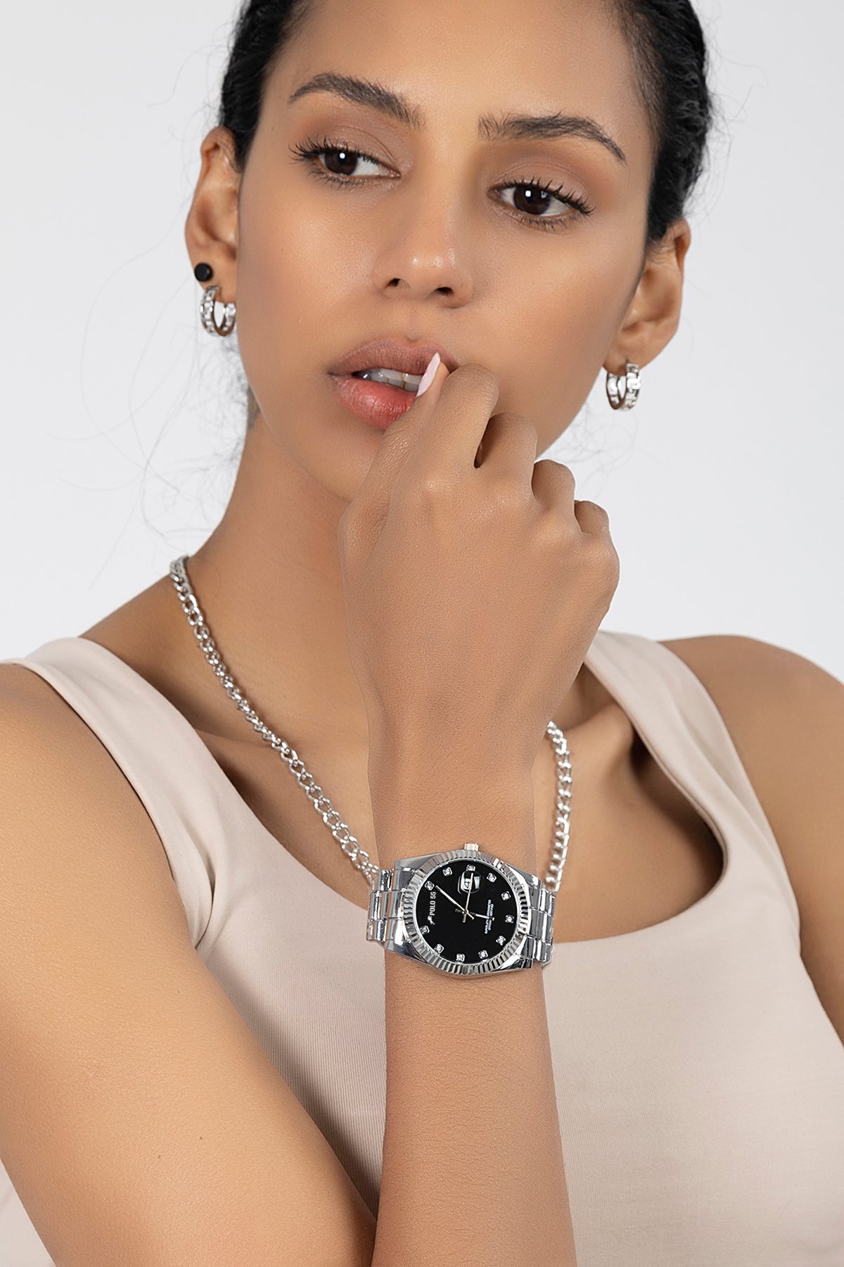 POLO55 Zirkon Taşlı Takvim Göstergeli Unisex Metal Kordon Kol Saati PLUM003R005