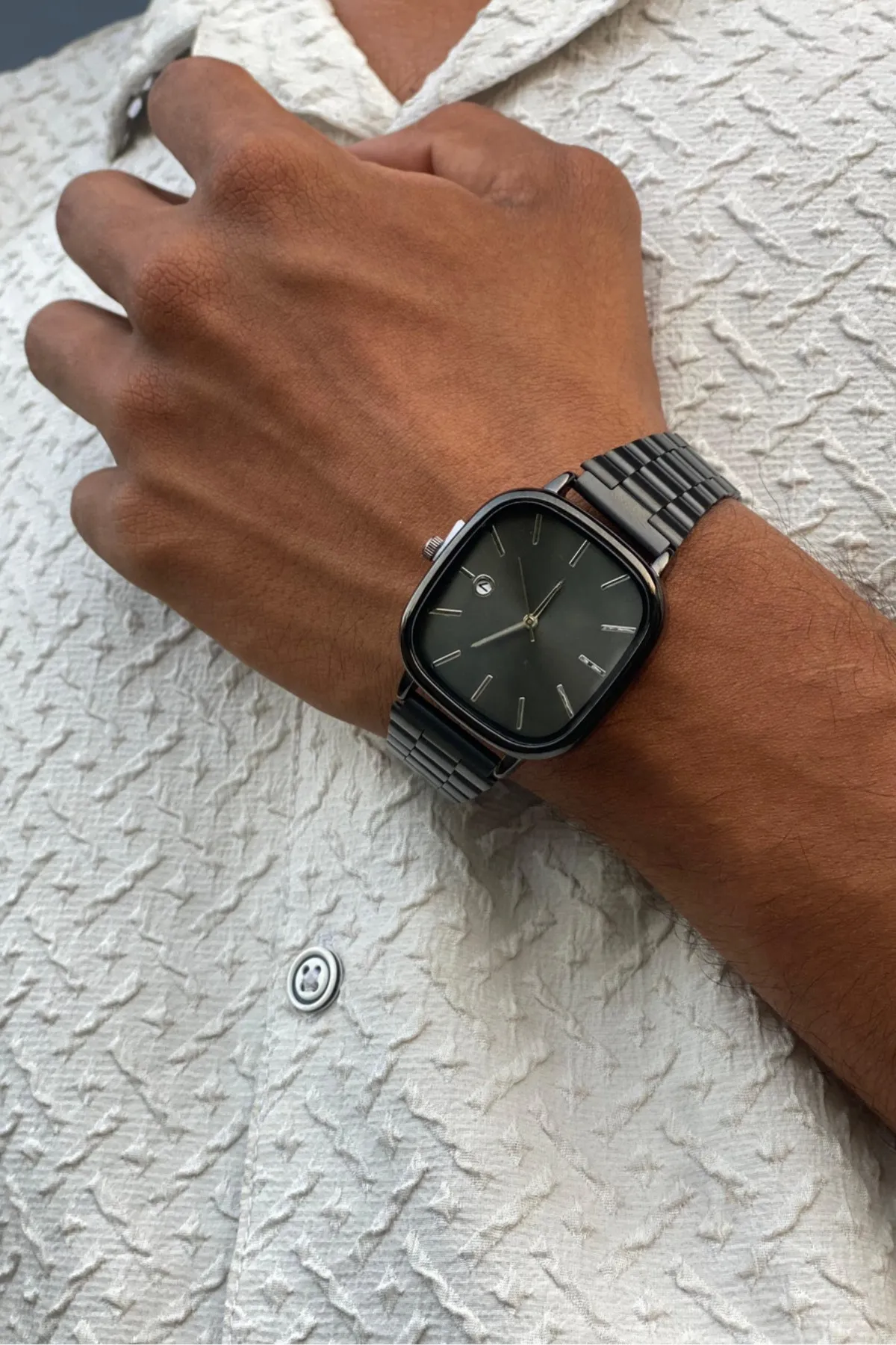 Siyah Takvimli Erkek Kol Saati