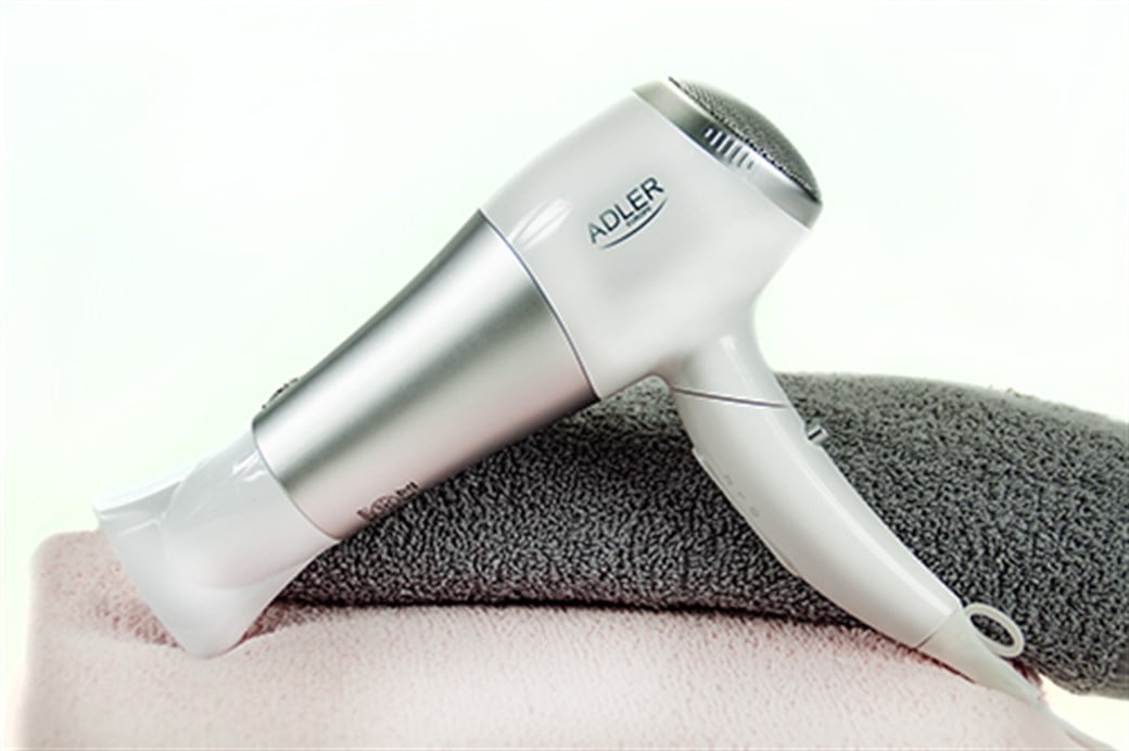 ADLER AD 2225 SAÇ KURUTMA MAKİNESİ