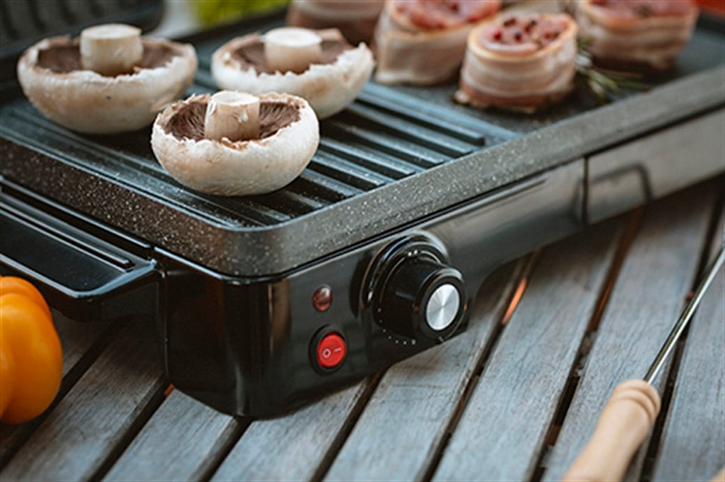 ADLER AD 6608 ELEKTRİKLİ IZGARA MAKİNESİ