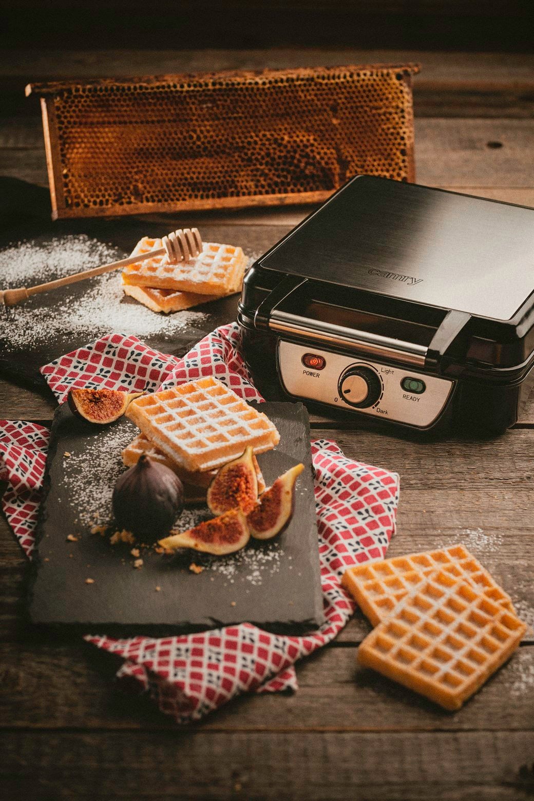 CAMRY WAFFLE MAKER CR 3025