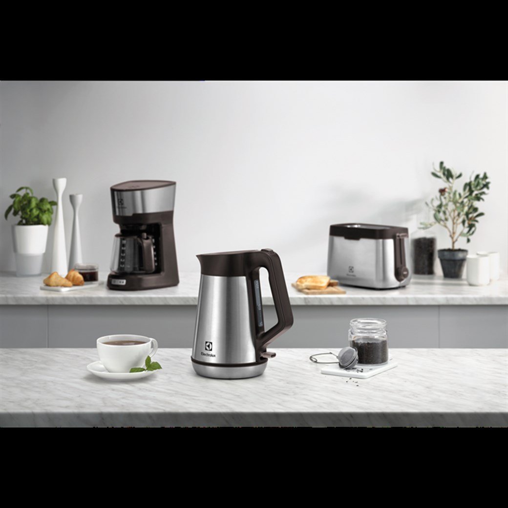 ELECTROLUX Creative Collection EEWA 5300 KETTLE