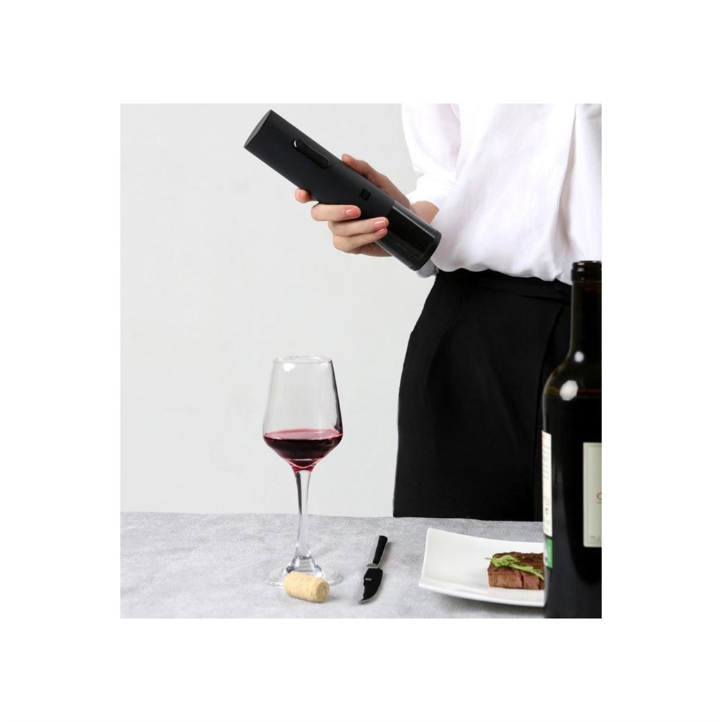 HOUHOU WINE BOTTLE OPENER BLACK