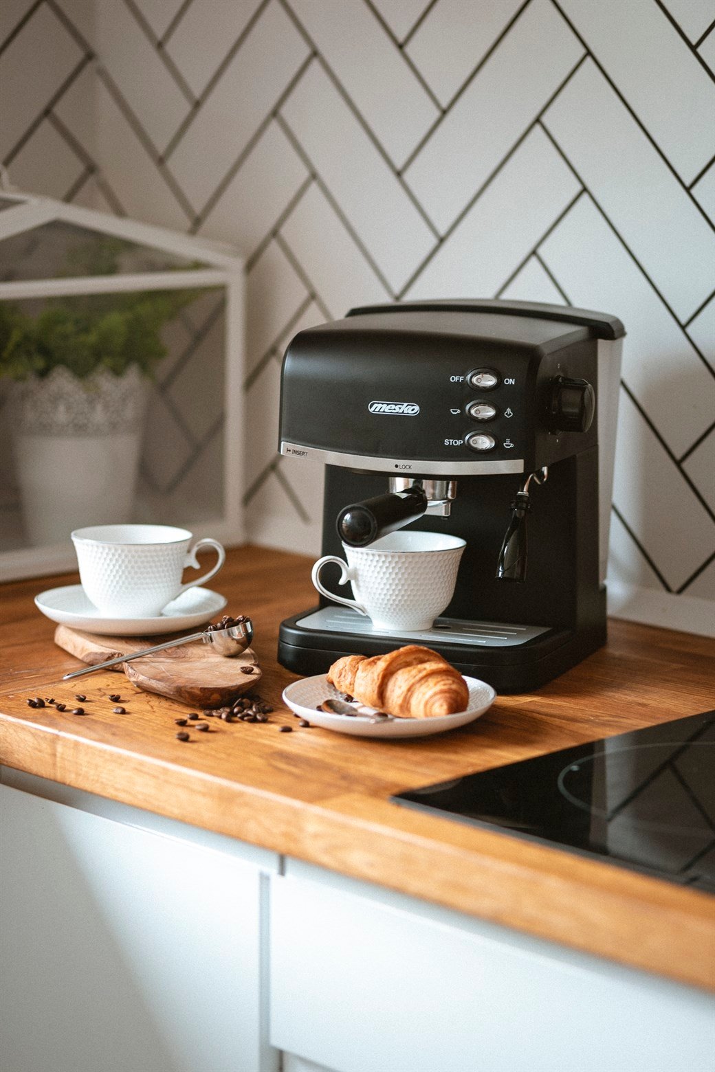 MESKO ESPRESSO MACHINE MS 4409 