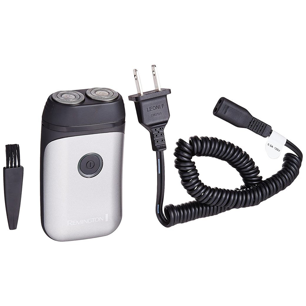 REMİNGTON RE-R95 SEYAHAT SAKAL KESME MAKİNESİ ŞARJ