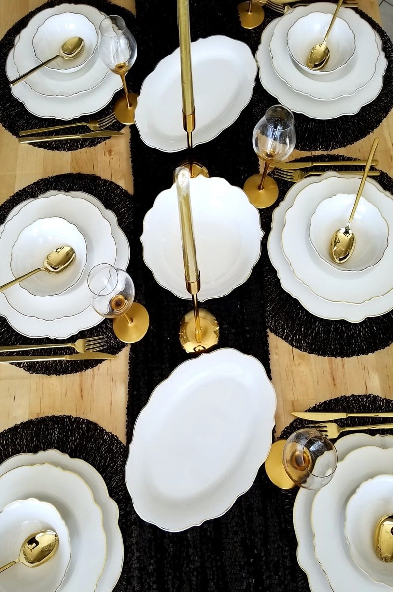 BEYAZ 27 PARÇA BONE PORSELEN YEMEK TAKIMI