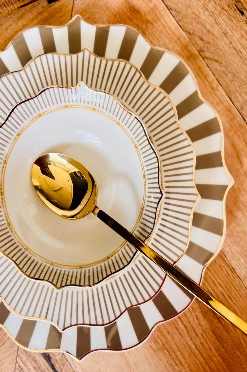 Bone China 6 Kişilik 24 Parça Lüks Yemek Takımı