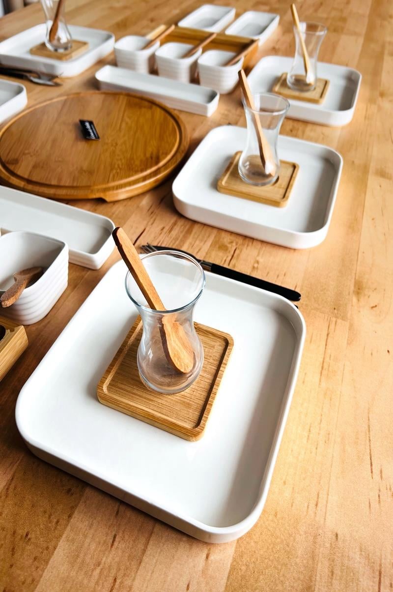 Casa De Bella Modern 45 Parça 6 Kişillik Bambu Porselen Kahvaltı Takımı