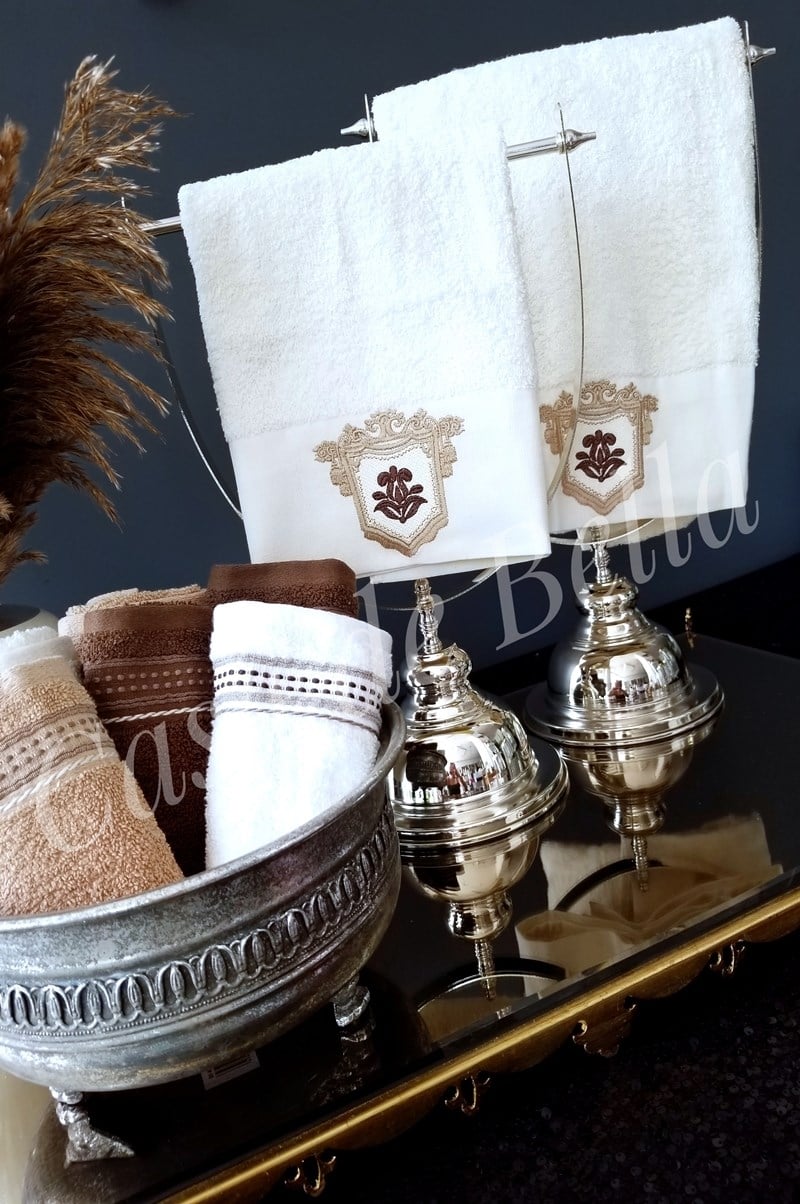 Metal Ayaklı Dekoratif Havluluk 50cm