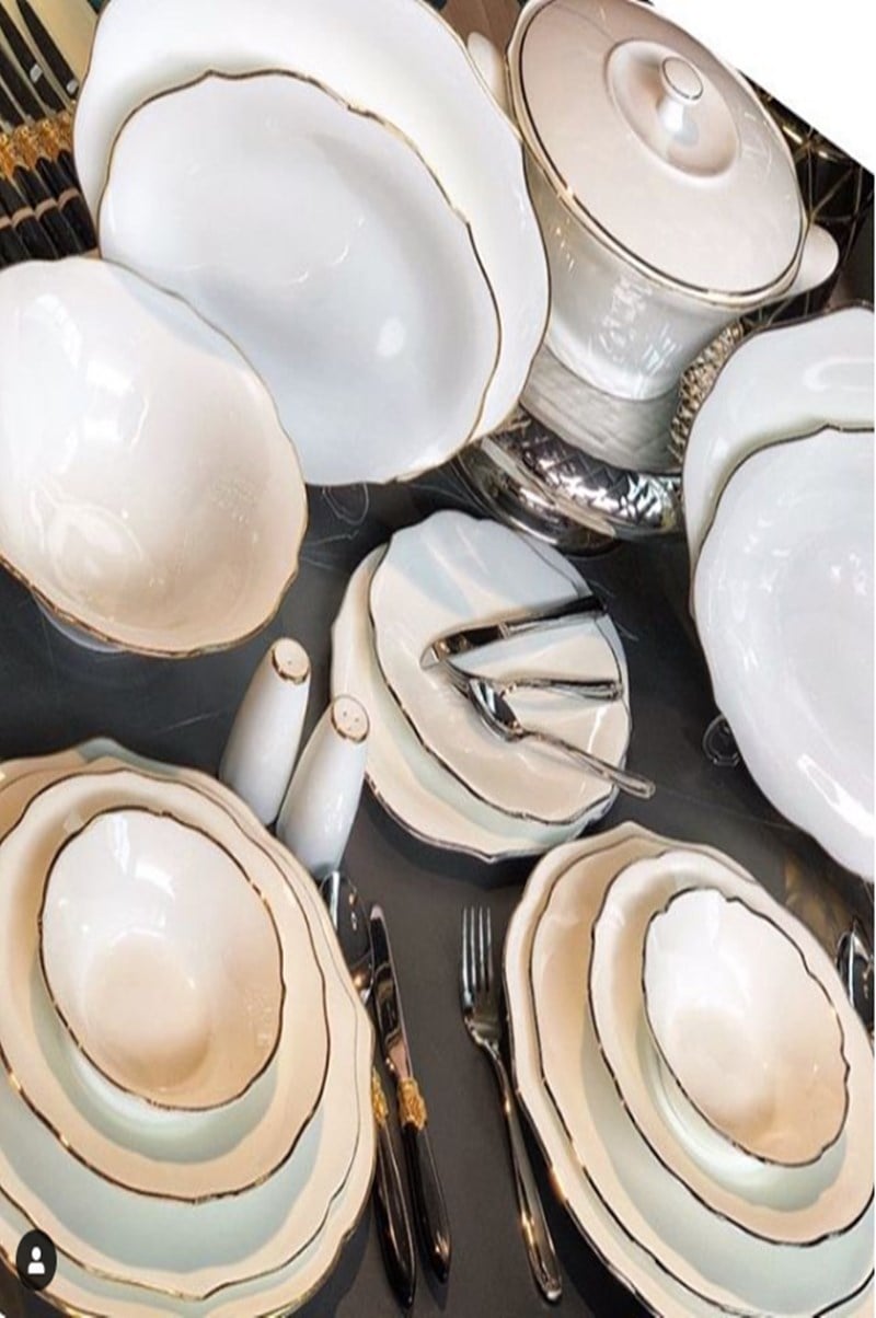 Mikasa Moor Bellini Gold Yemek Takımı 74 Parça 12 Kişilik