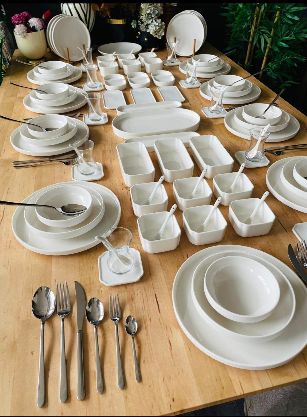 White Modern Sade 121 Parça 12 Kişilik Yemek Takımı ve 12 Kişilik Kahvaltı Takımı