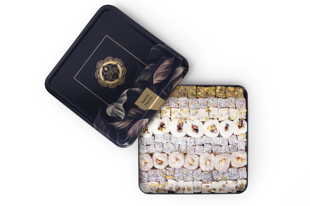 GIFT DELIGHTSiyah Metal Kutu Karışık Lokum 900 gr.