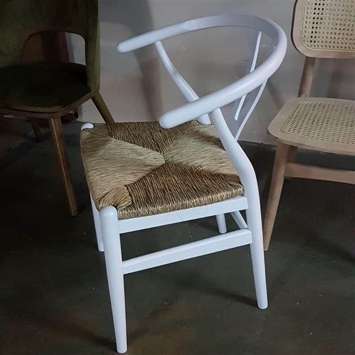 Wishbone Ahşap Sandalye