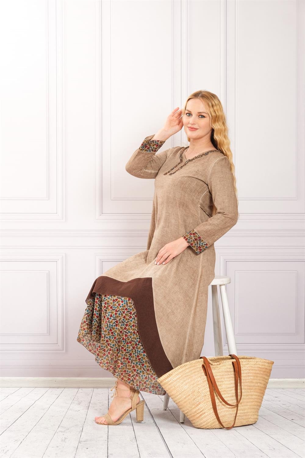 4566 Camel Yıkamalı Elbise