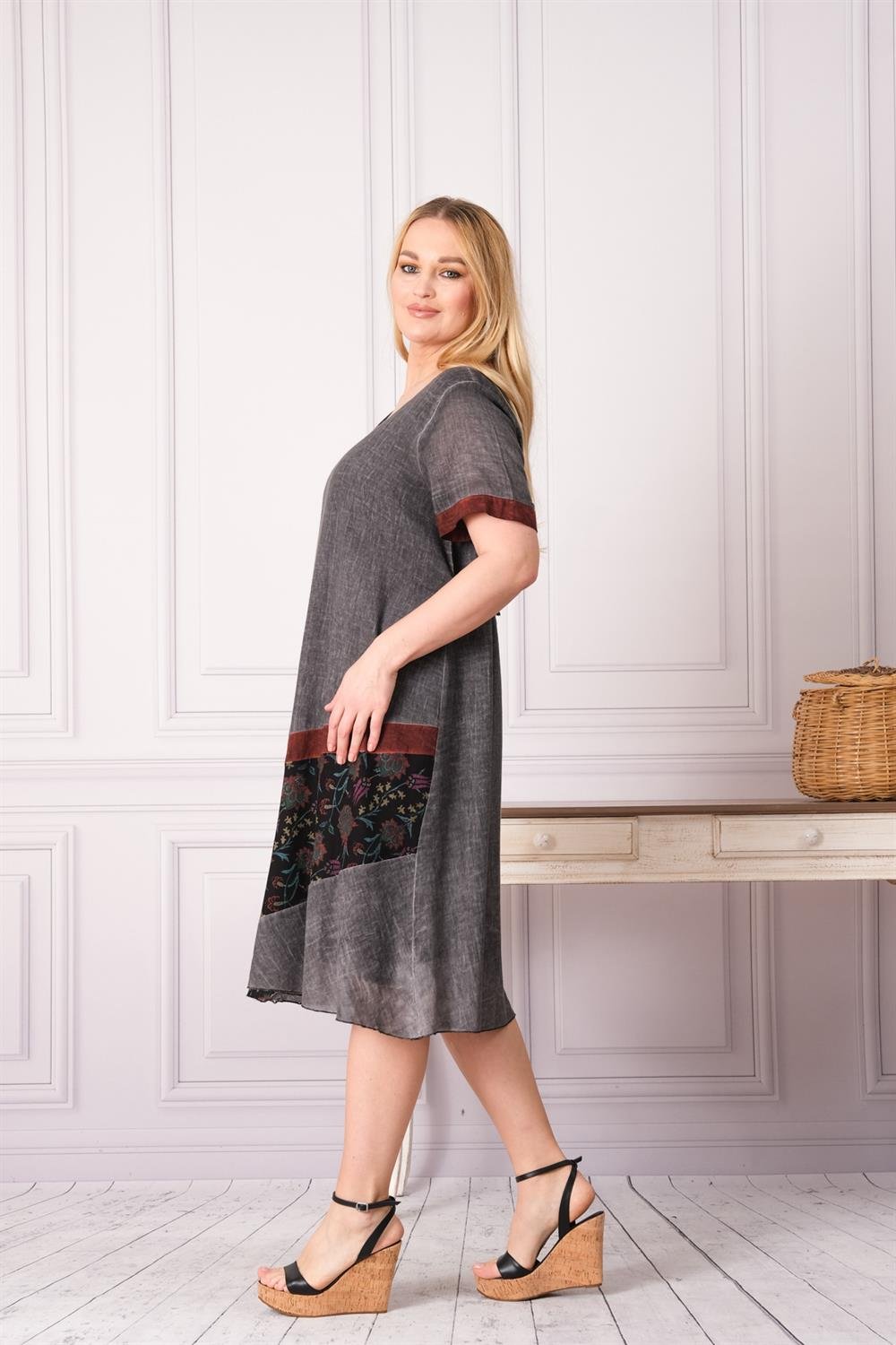 9026 Antrasit Elbise