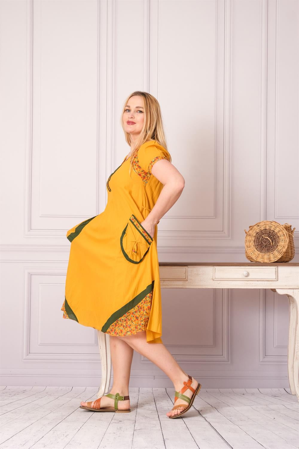 9080 Hardal Elbise