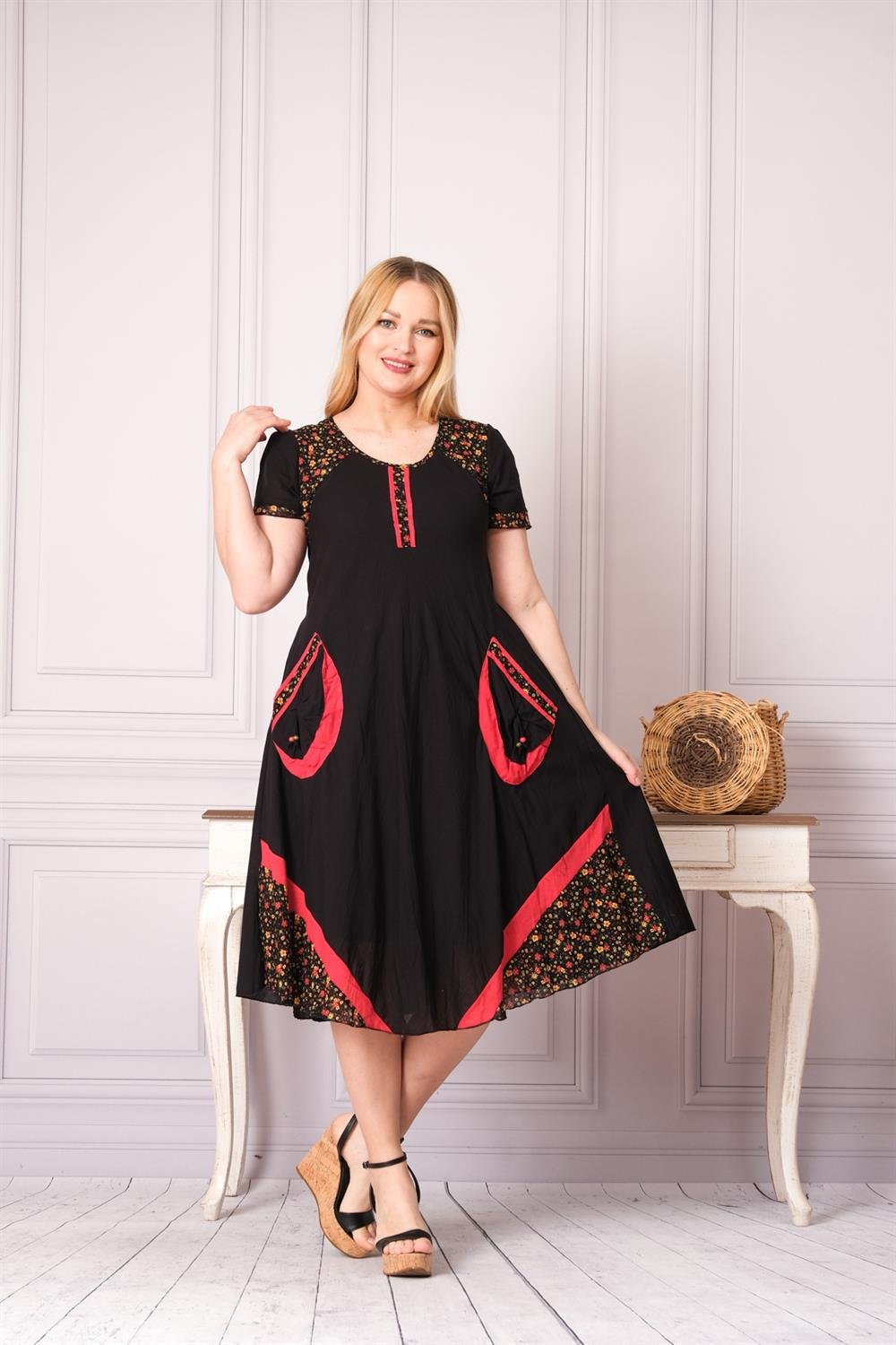 9080 Siyah Elbise