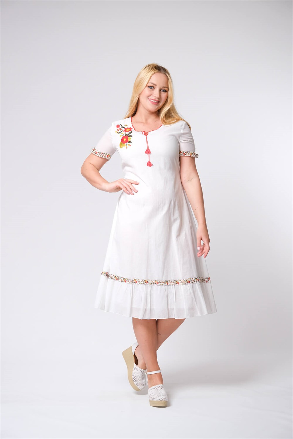 9088- Beyaz Elbise