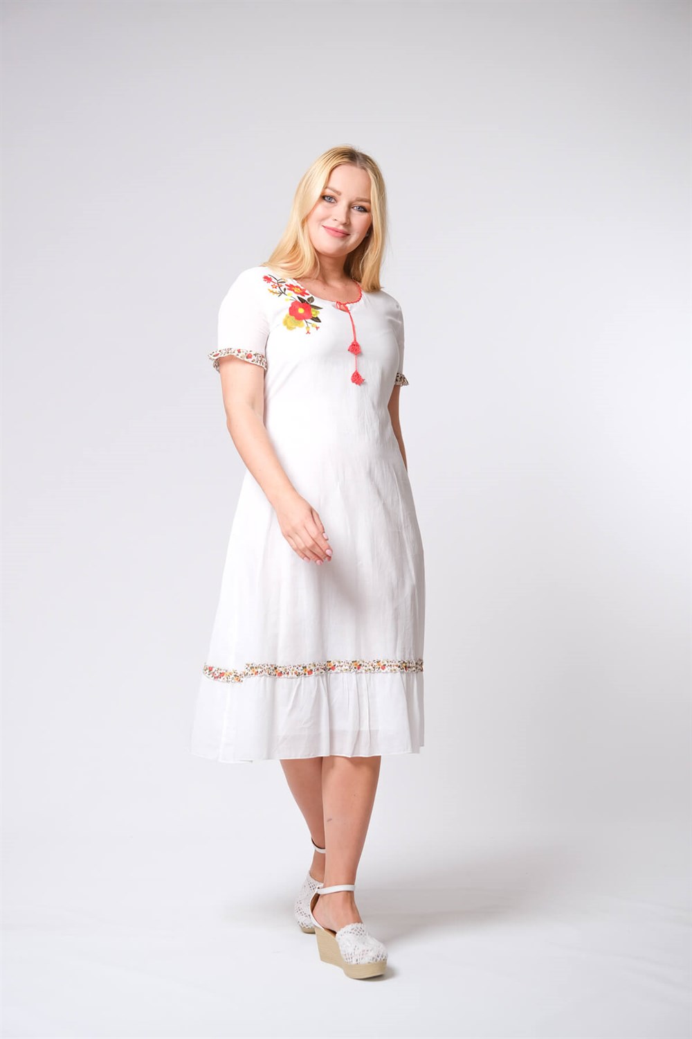 9088- Beyaz Elbise