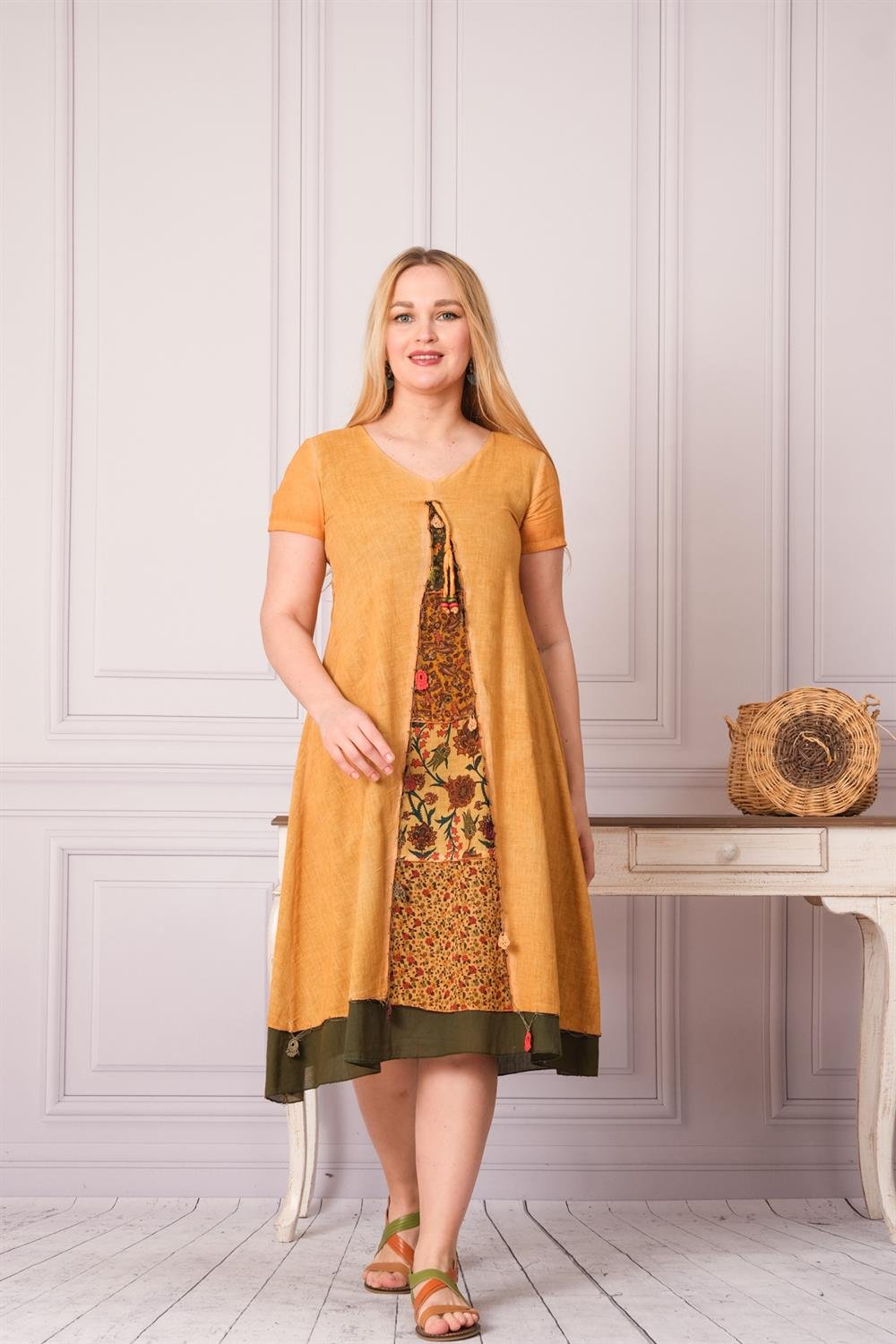 9205 Hardal Yıkamalı Elbise