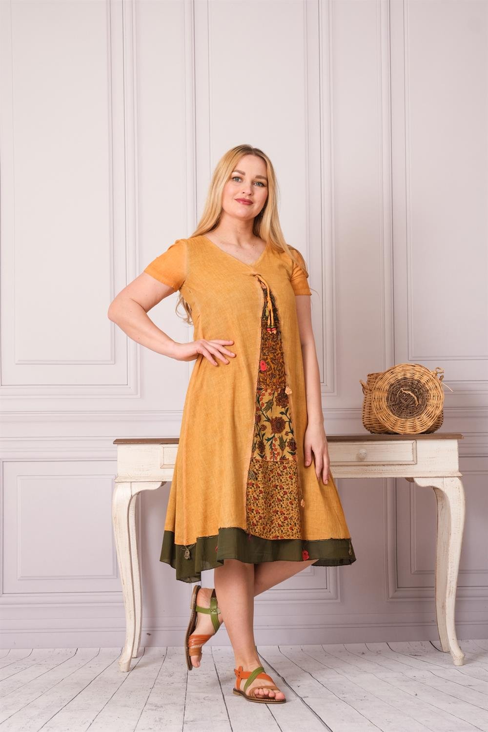 9205 Hardal Yıkamalı Elbise