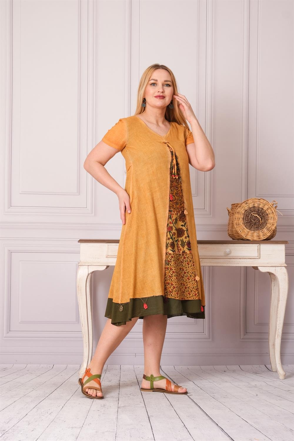 9205 Hardal Yıkamalı Elbise