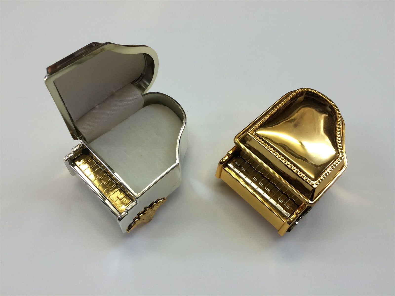 PİYANO YÜZÜK KUTUSU , PIANO RING BOX
