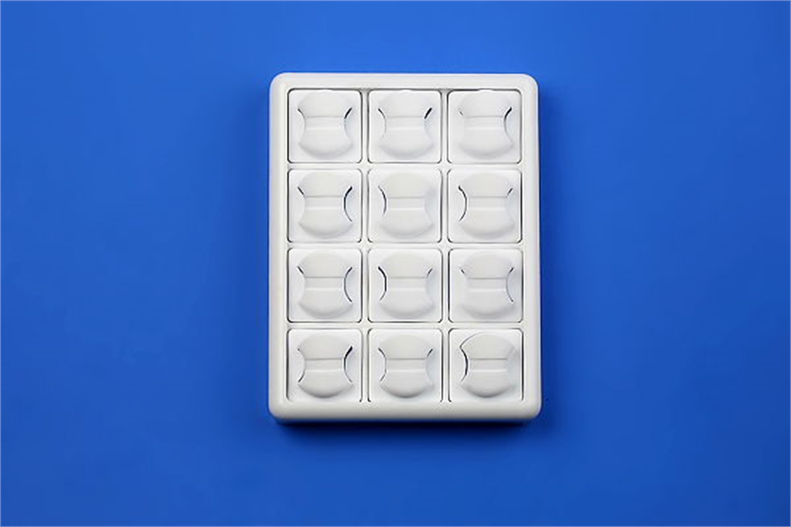 12'Lİ PLASTİK YÜZÜK TABLASI , 12 PCS PLASTIC RING TRAY FOR JEWELRY