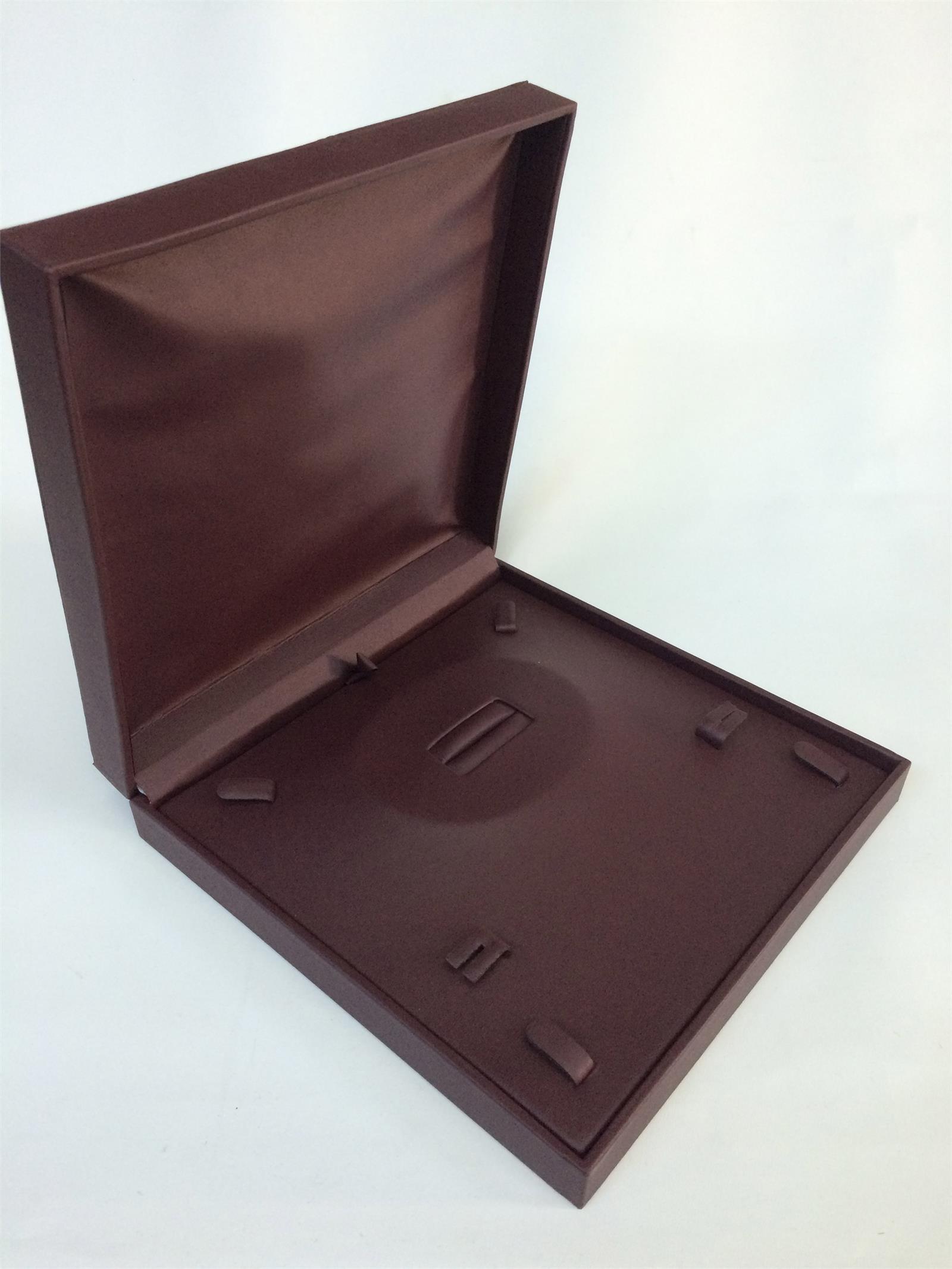 DERİ TAKIM KUTUSU, DERi SET KUTUSU, TAKIM KUTUSU, SET KUTUSU, DERİ MÜCEVHER KUTUSU, LEATHER SET BOX, LEATHER JEWELRY BOX FOR SETS