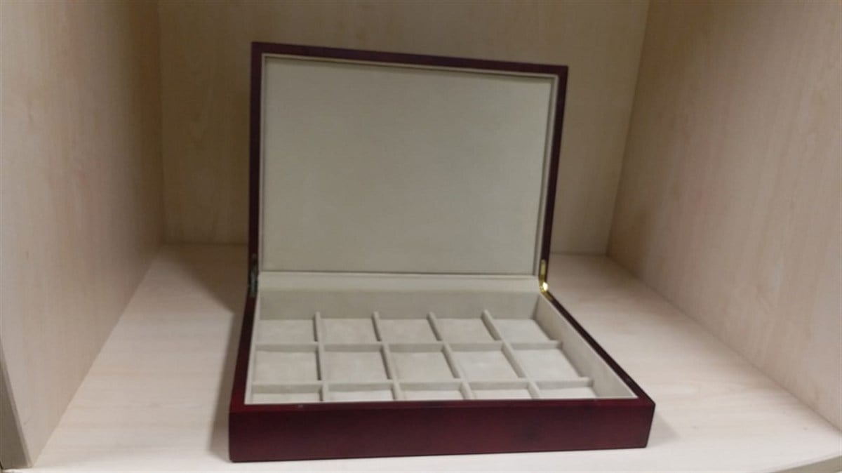 AHŞAP KOLEKSİYON BÖLMELİ  KUTU, WOODEN COLLECTION COMPARTMENT BOX