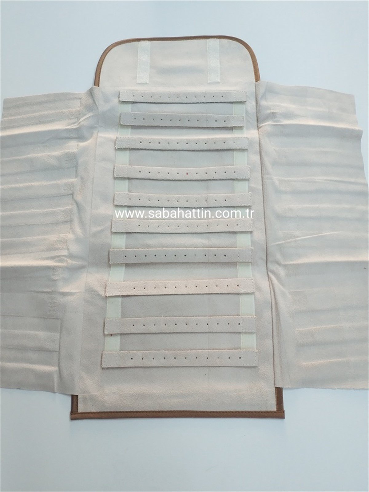 CIRTLI MÜCEVHER KÜPE RULOSU , HOOK AND LOOP EARING CARRYING BAG , JEWELRY ROLL 