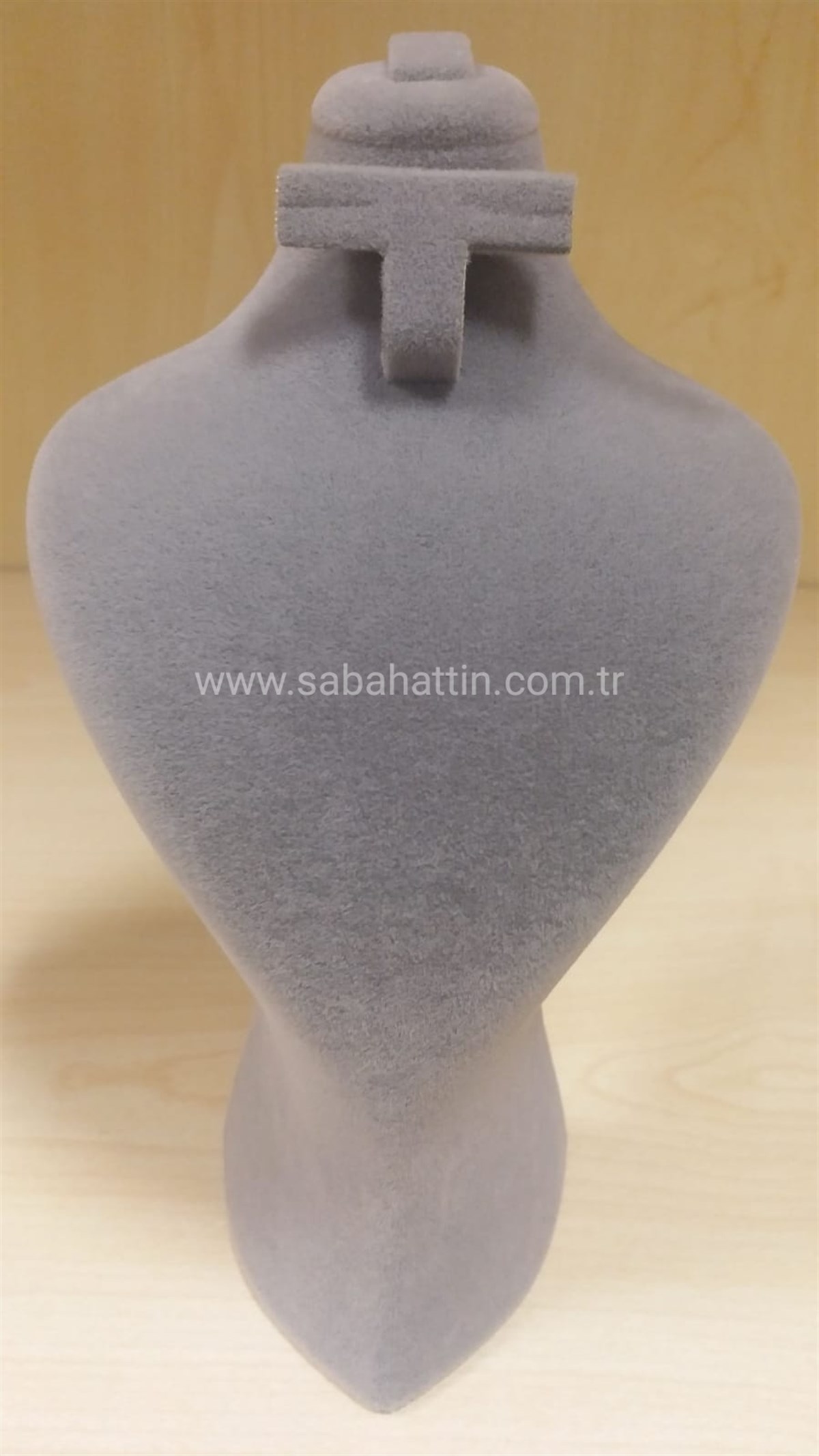 DERİ VE KADİFE SET  BOYUNLUK , LEATHER  AND VELVET  SET NECKLACE JEWELRY DISPLAYS