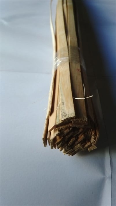 BAMBU ÇITA En 10 mm KALINLIK 1,50 mm BOY 150 CM ( 15 ADET )