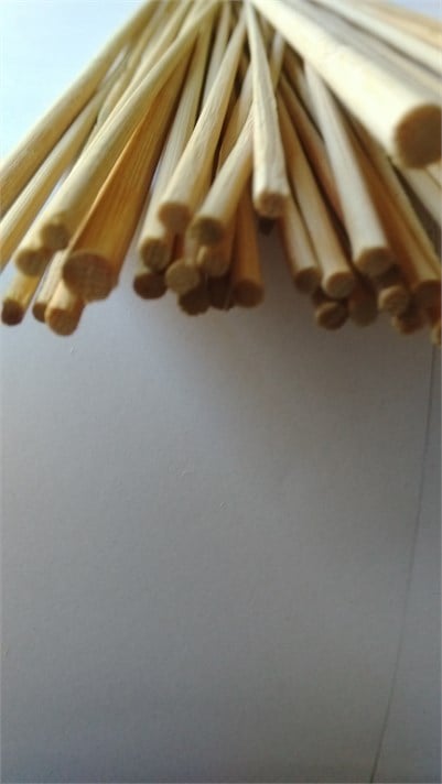 BAMBU İNCE ÇUBUK 2,50 mm boy: 150 cm (1 KG = 135 ADET TAKRİBİ)
