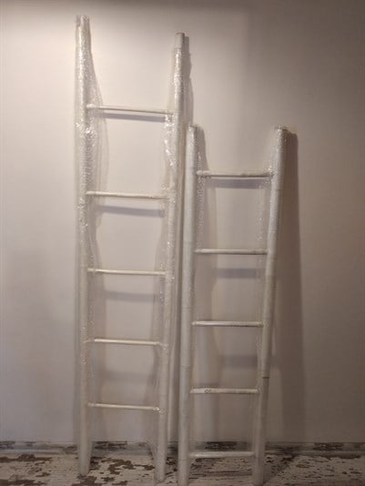 BAMBU MERDİVEN 37*150 CM BEYAZ KÜÇÜK BOY