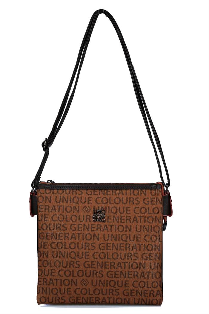 4 Gözlü Taba Yazı Karakterli Çapraz Kadın Çanta