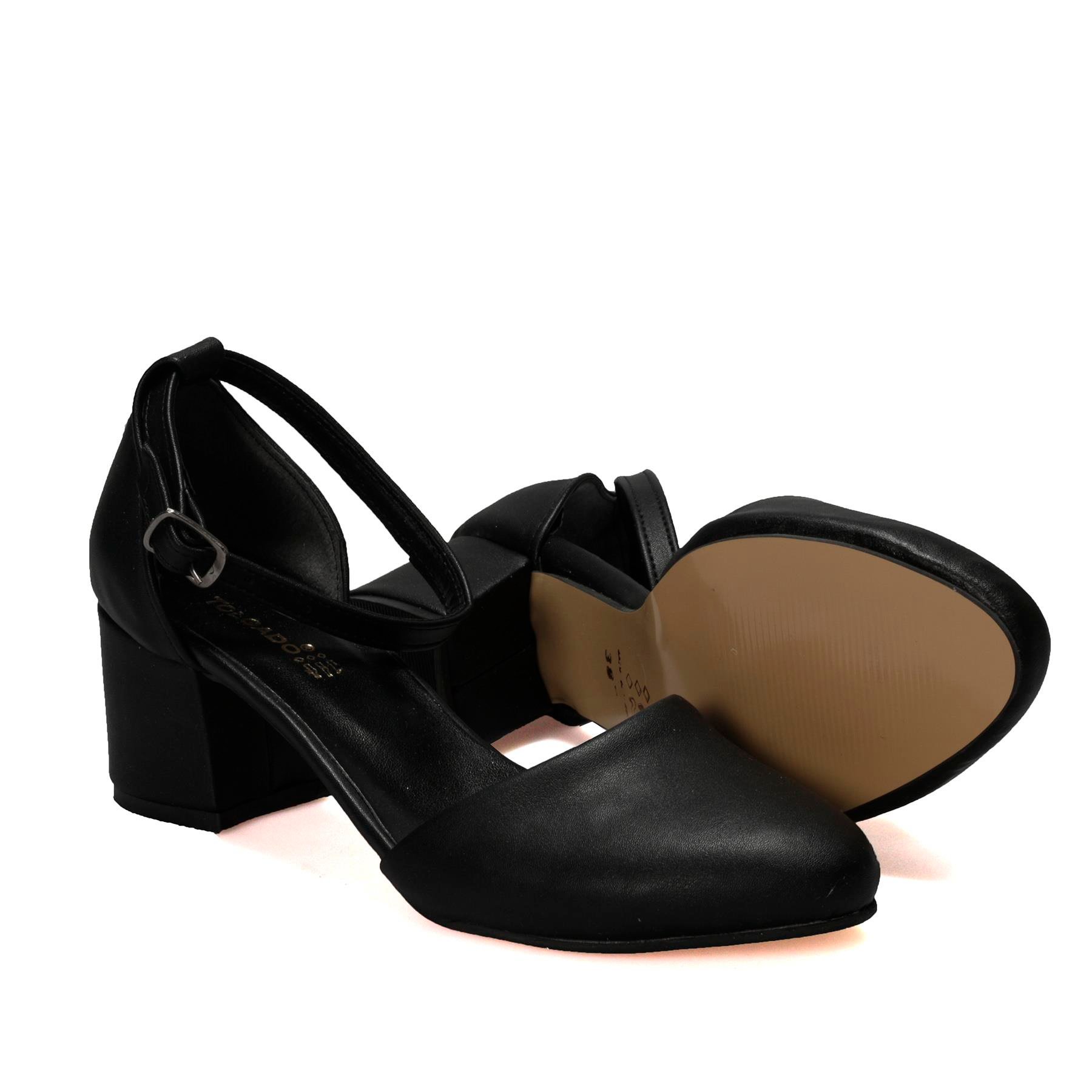 Arega Karnıyarık Siyah Kısa Topuk Kadın Ayakkabı