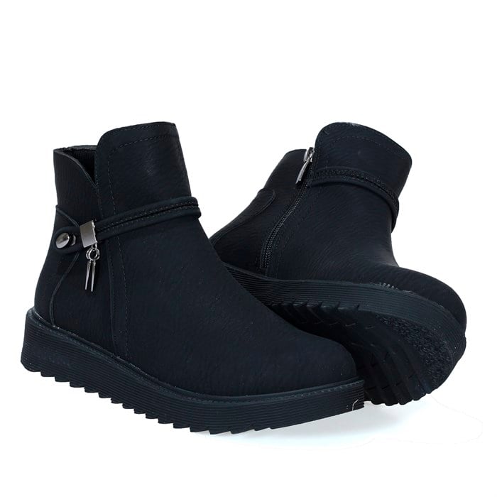 Kapital Siyah Kadın Bot