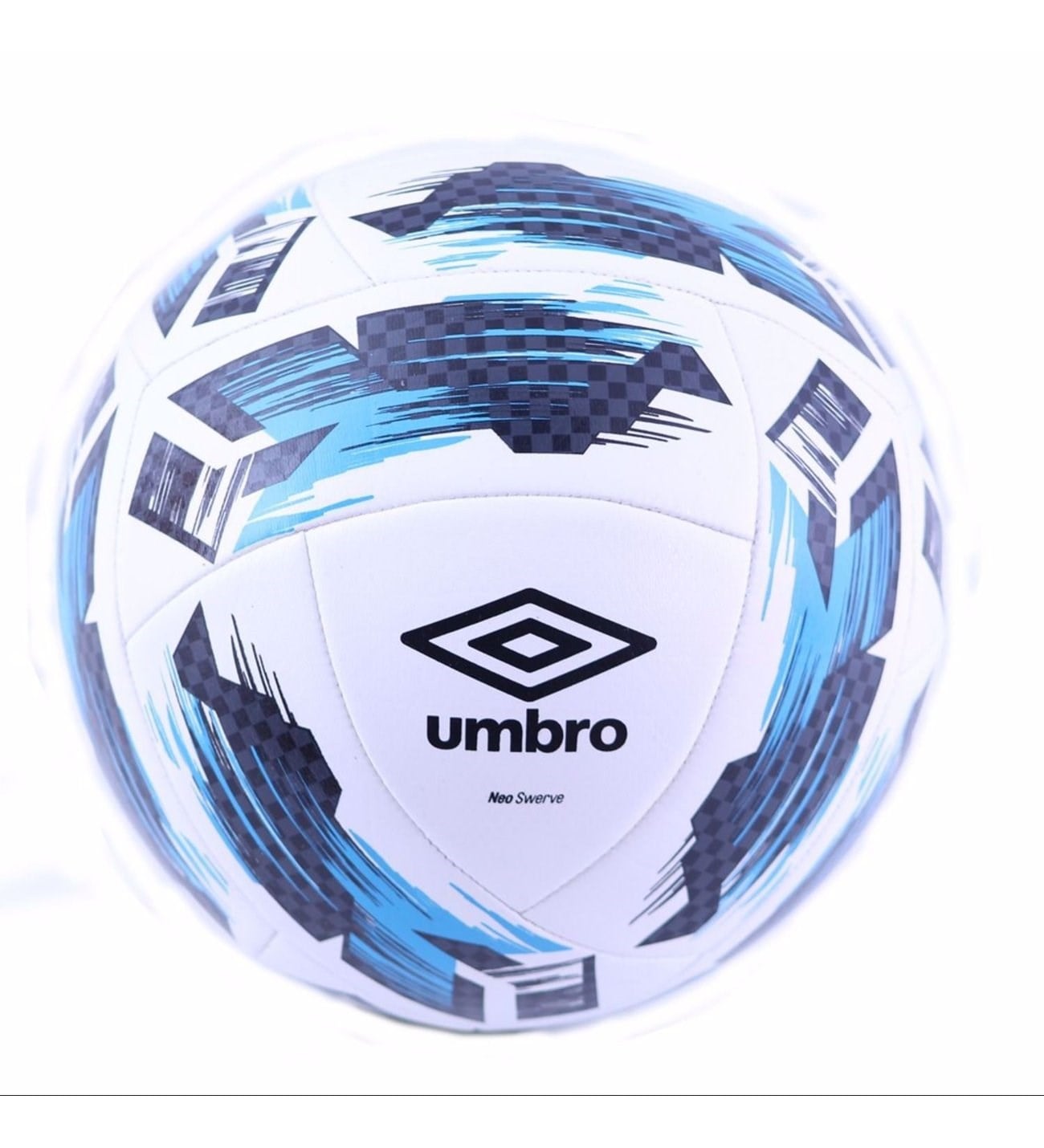 Umbro 26550U-C01 Neo Swerve Futbol Topu
