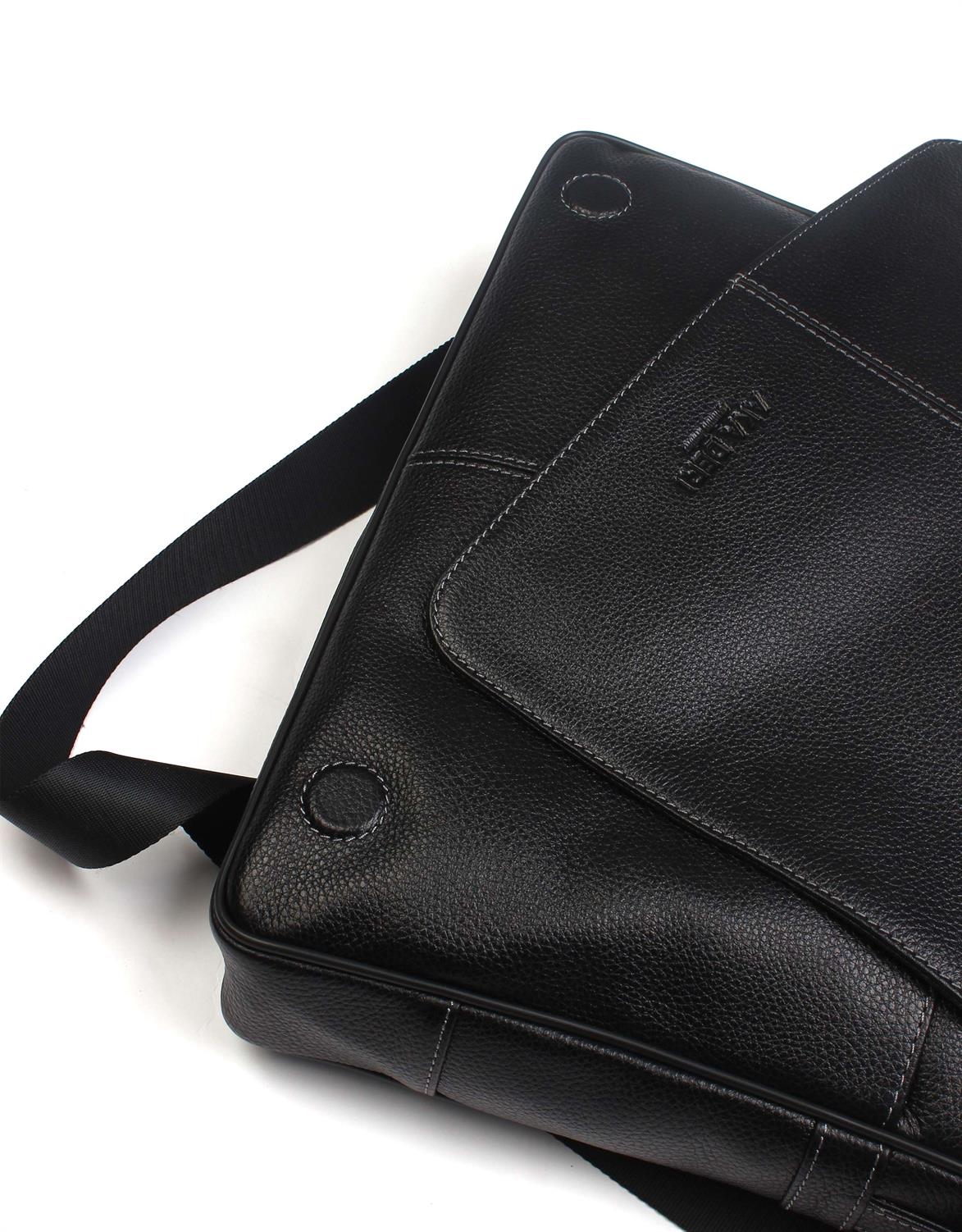 Aka Deri Omuzdan Askılı Çanta 230