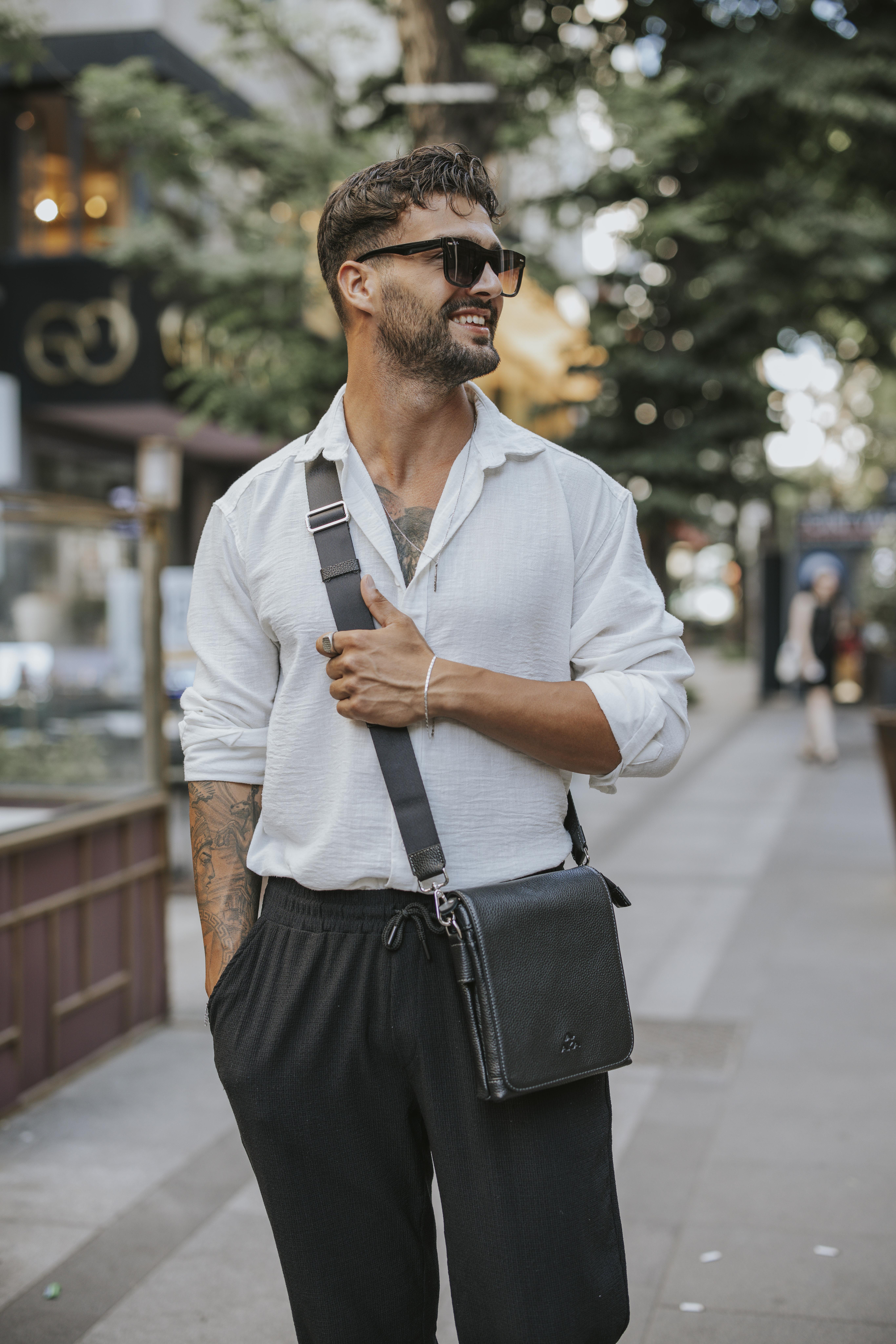 Aka Deri Siyah Omuzdan Askılı Çanta 355 2