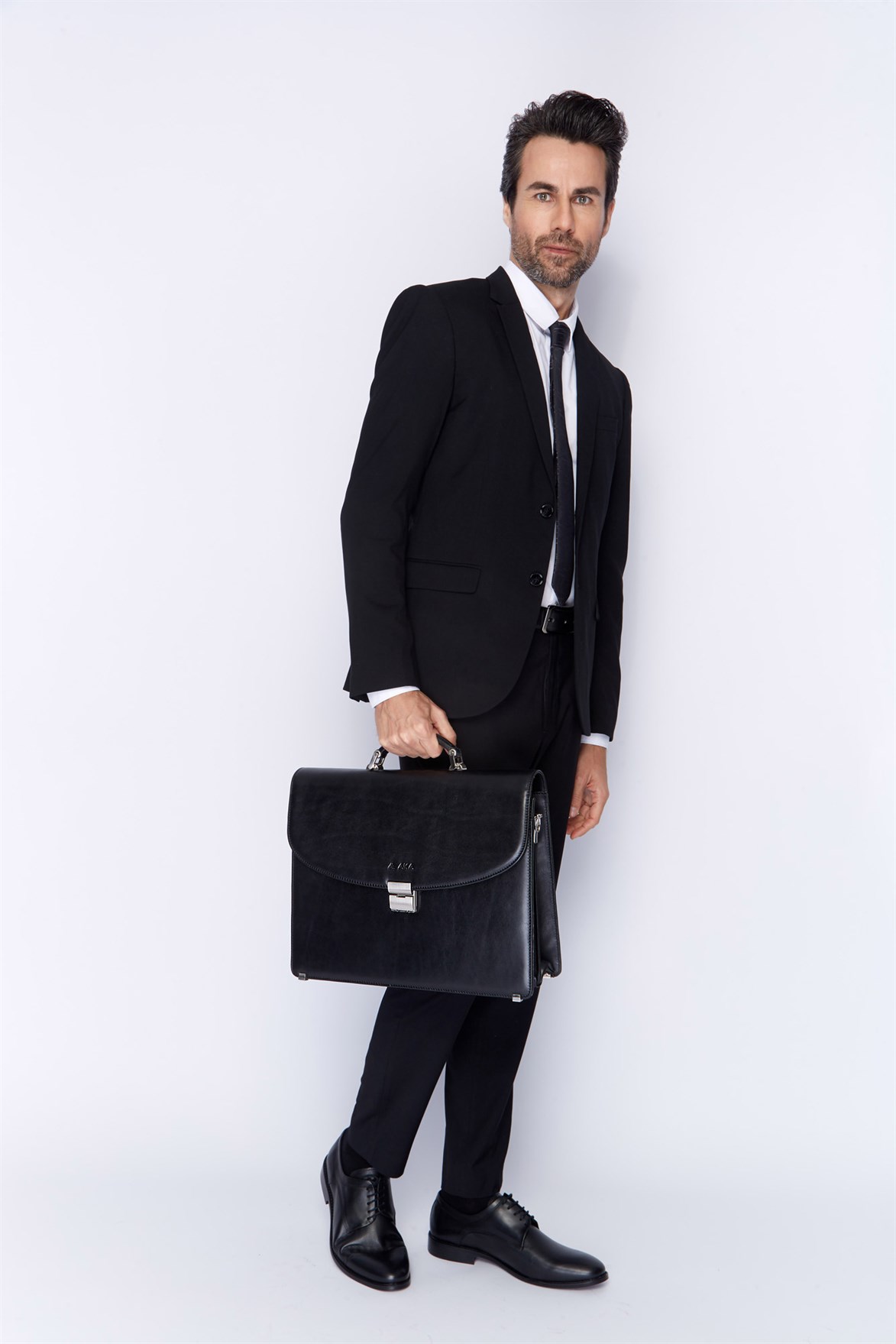 Düz Siyah - Deri Evrak Çantası 297