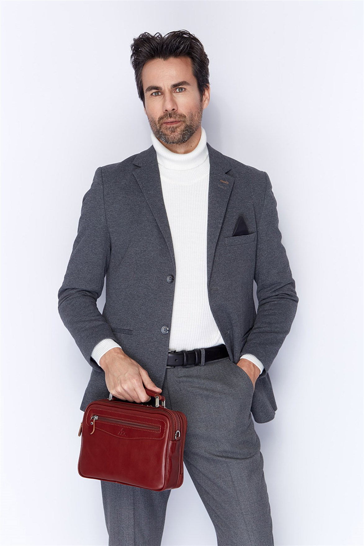 Düz Taba - Deri Portföy Çantası 390