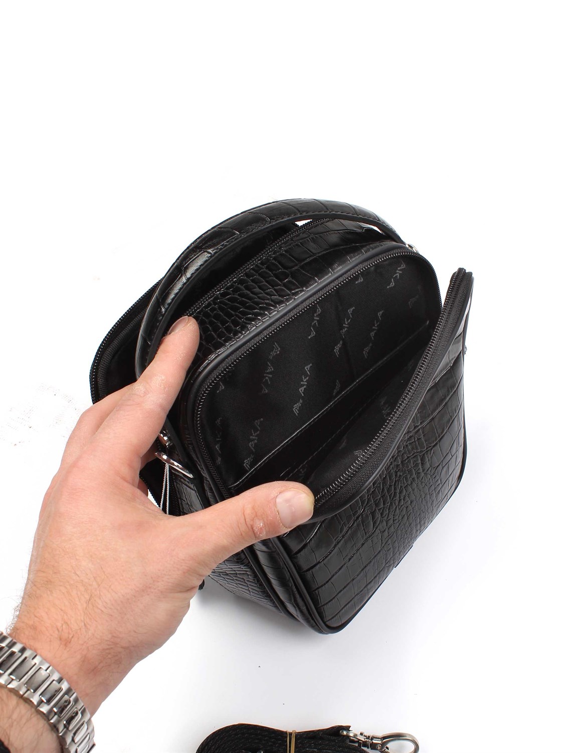 EEl ve Omuzdan Askılı Deri Erkek Çantası 347