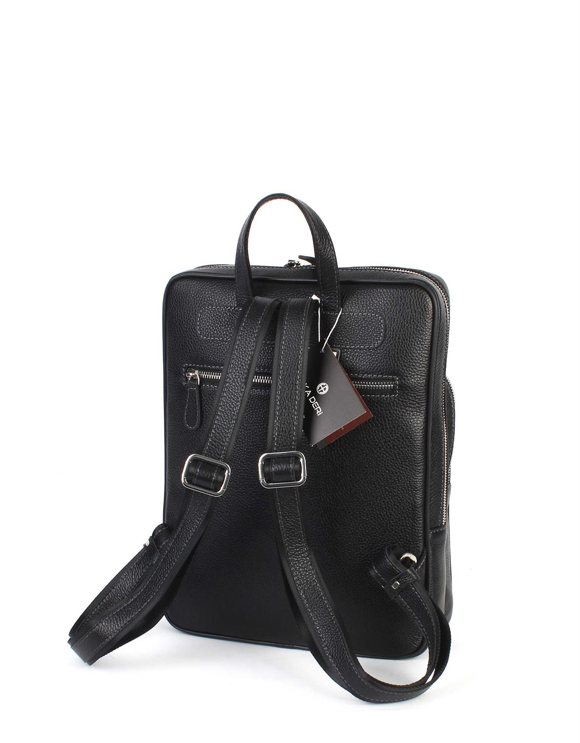 Orta Boy Siyah Deri Sırt Çantası 906