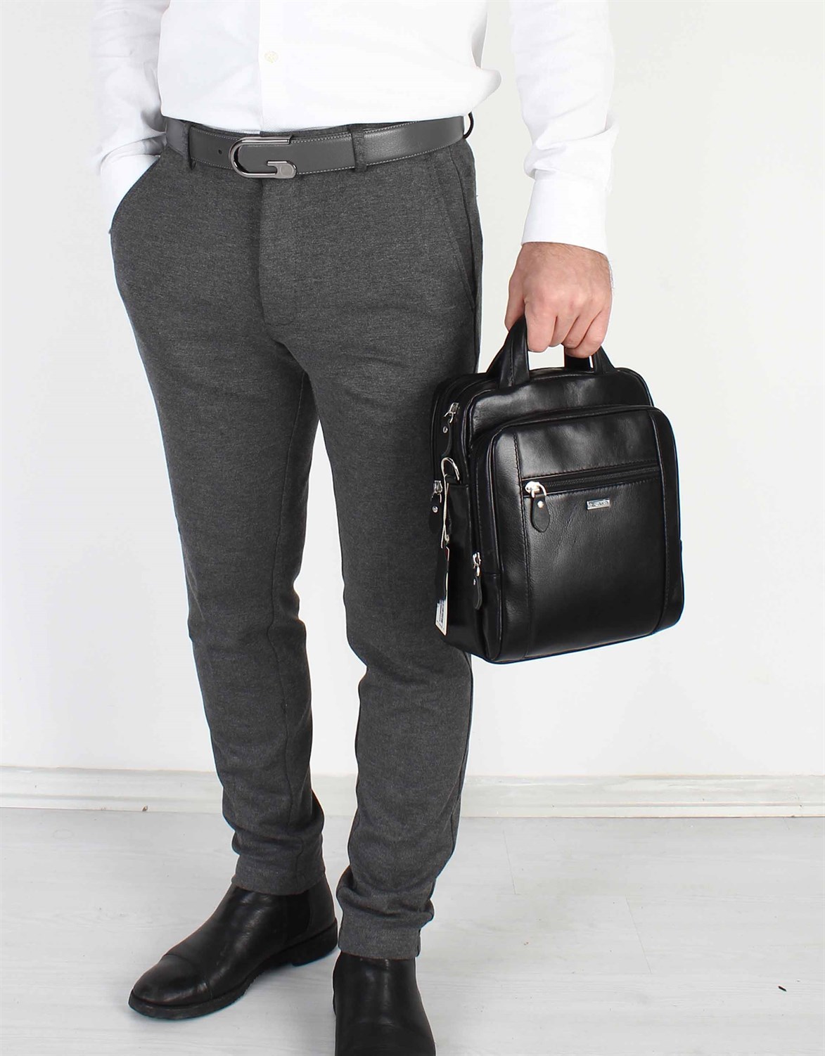 Parlak Kahve - Deri Portföy Çantası 302